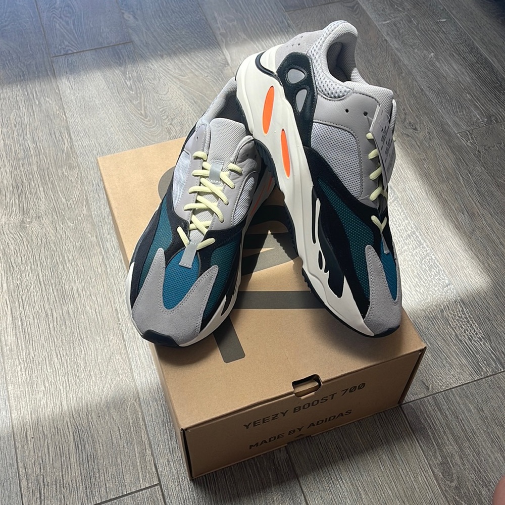 adidas Yeezy Boost 700 Wave Runner. Size 13.